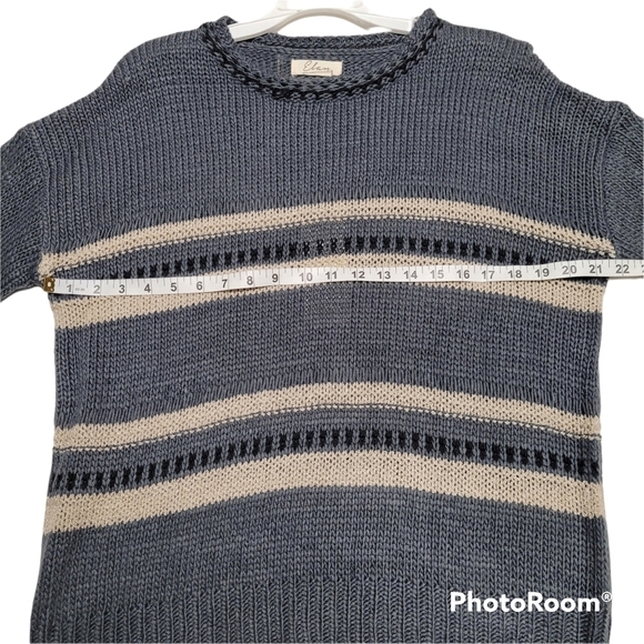 Elan grey crochet knit sweater - Picture 3 of 5